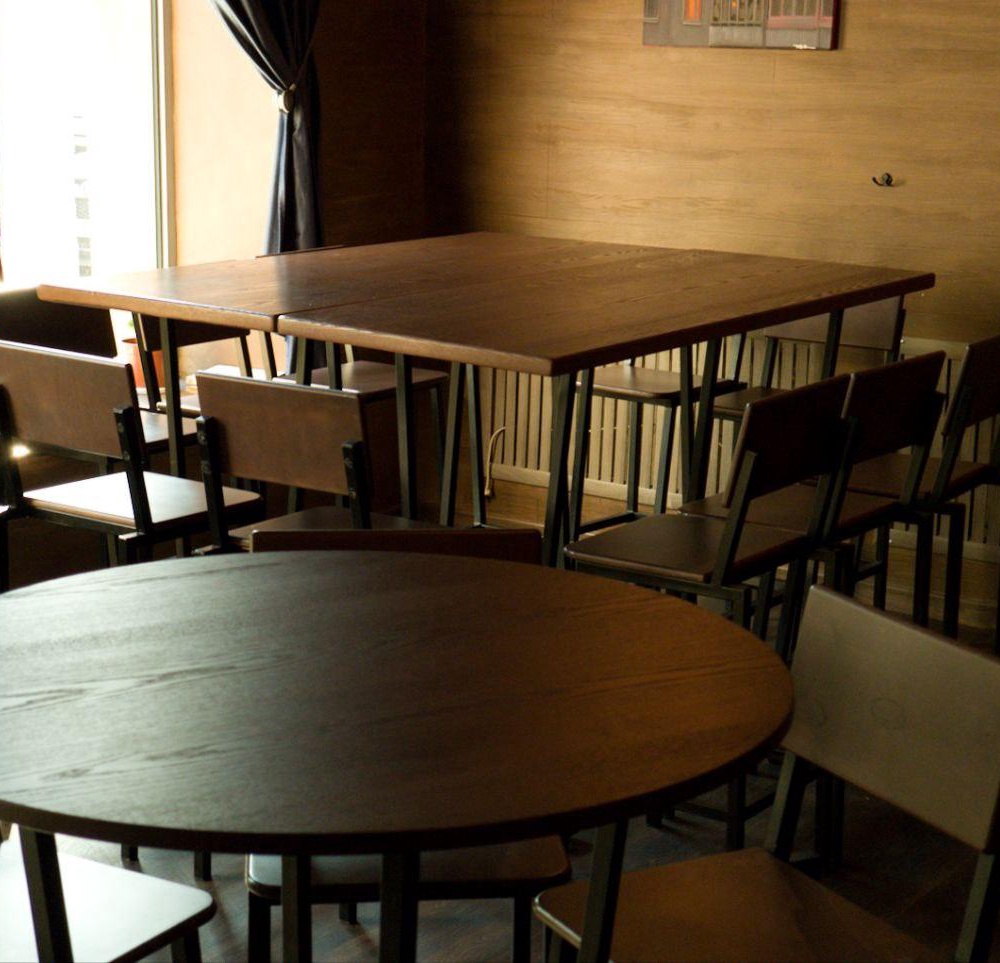 Сеть баров "Место Собрания"