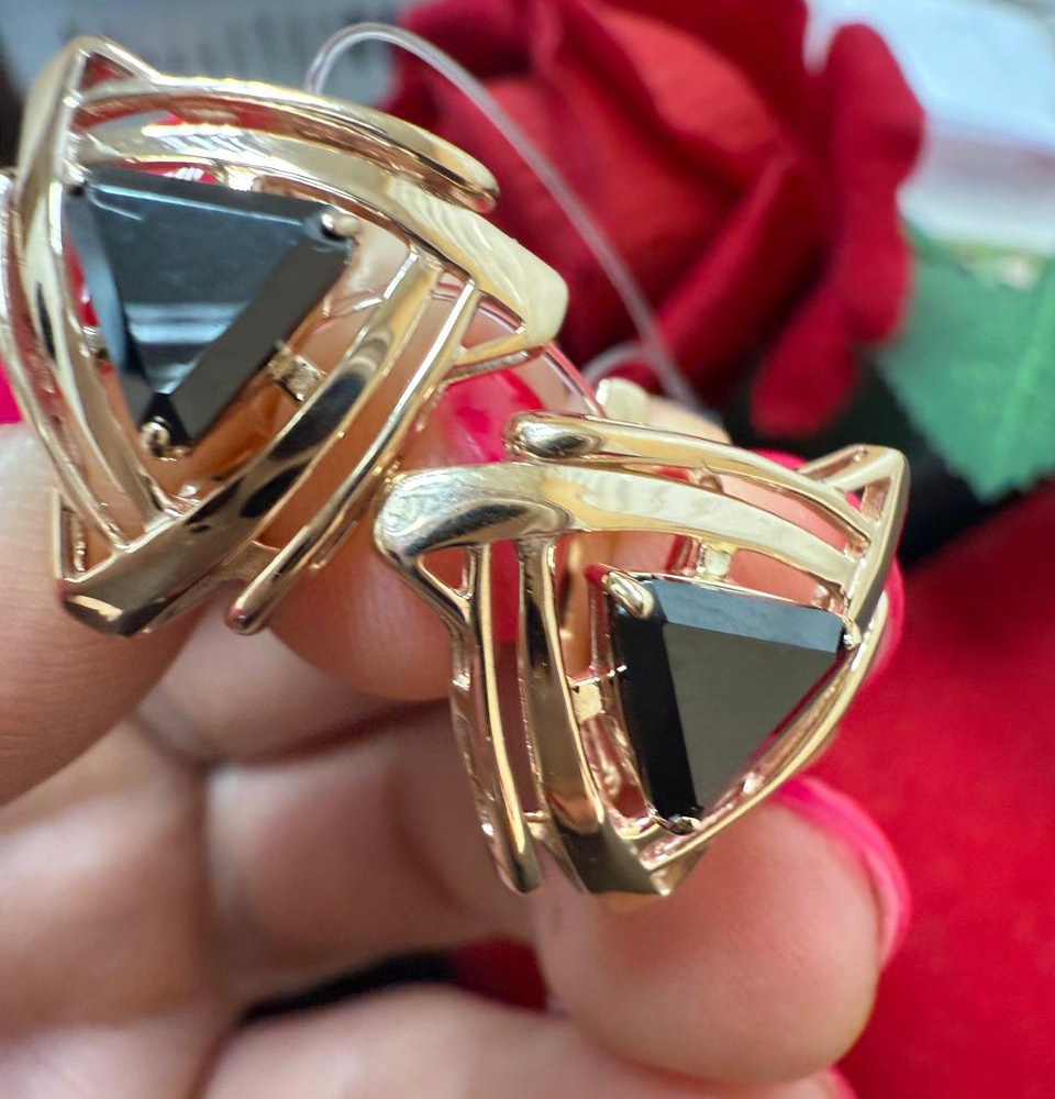 Продажа ювелирных изделий