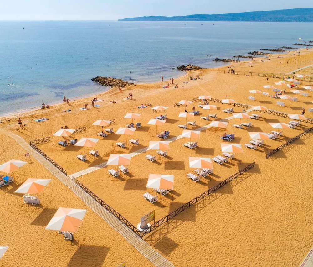 10.  Крым земельные участки