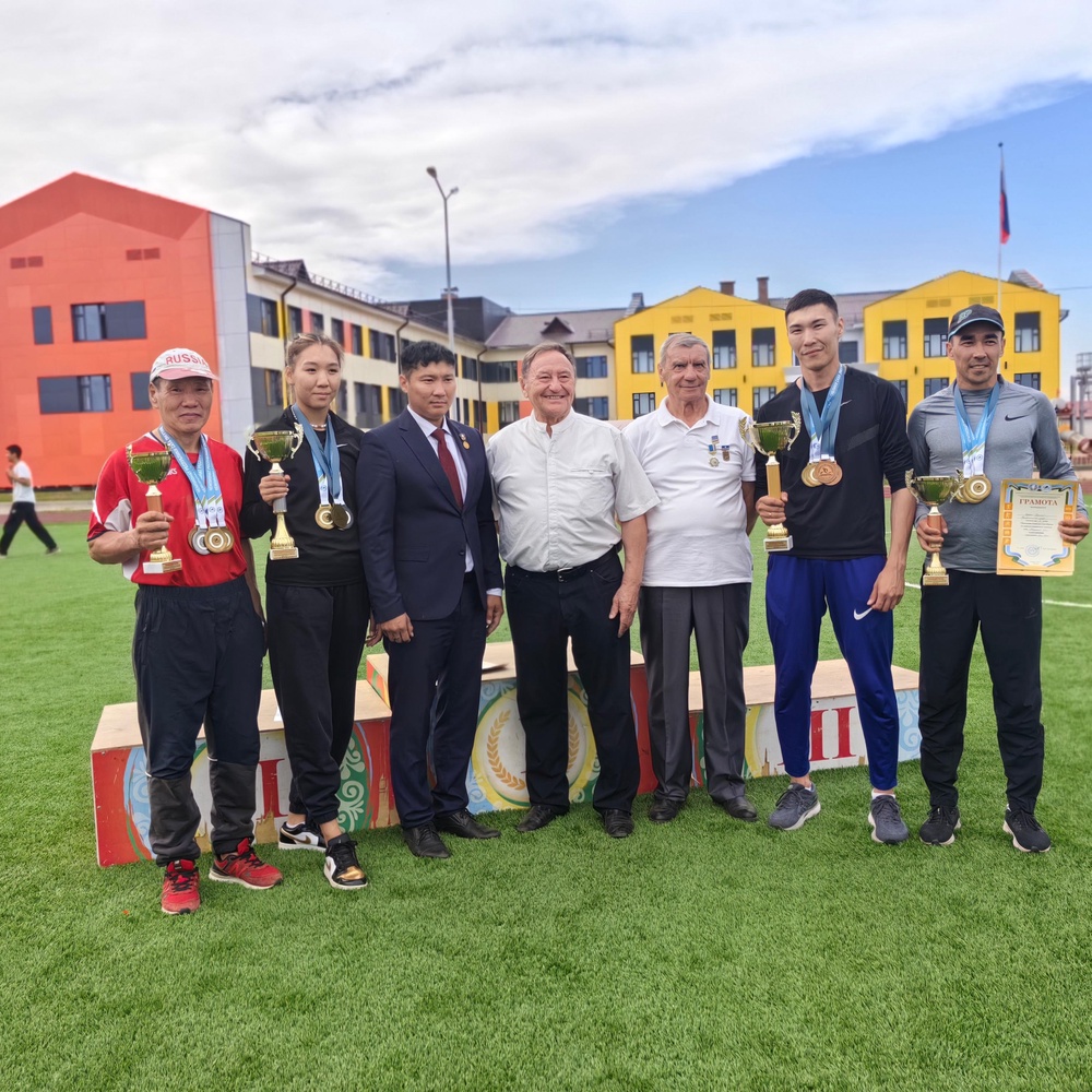 Летний чемпионат Республики по якутским прыжкам