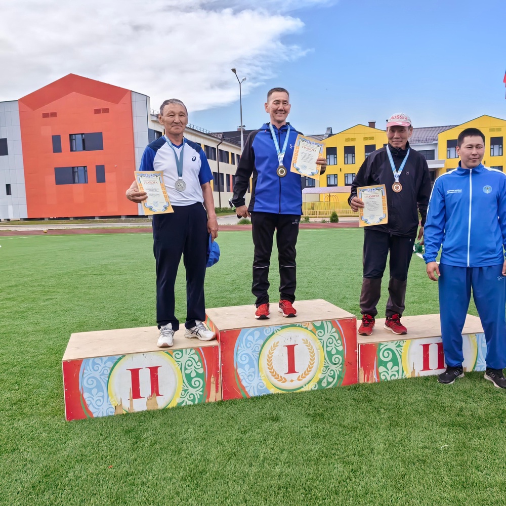 Летний чемпионат Республики по якутским прыжкам