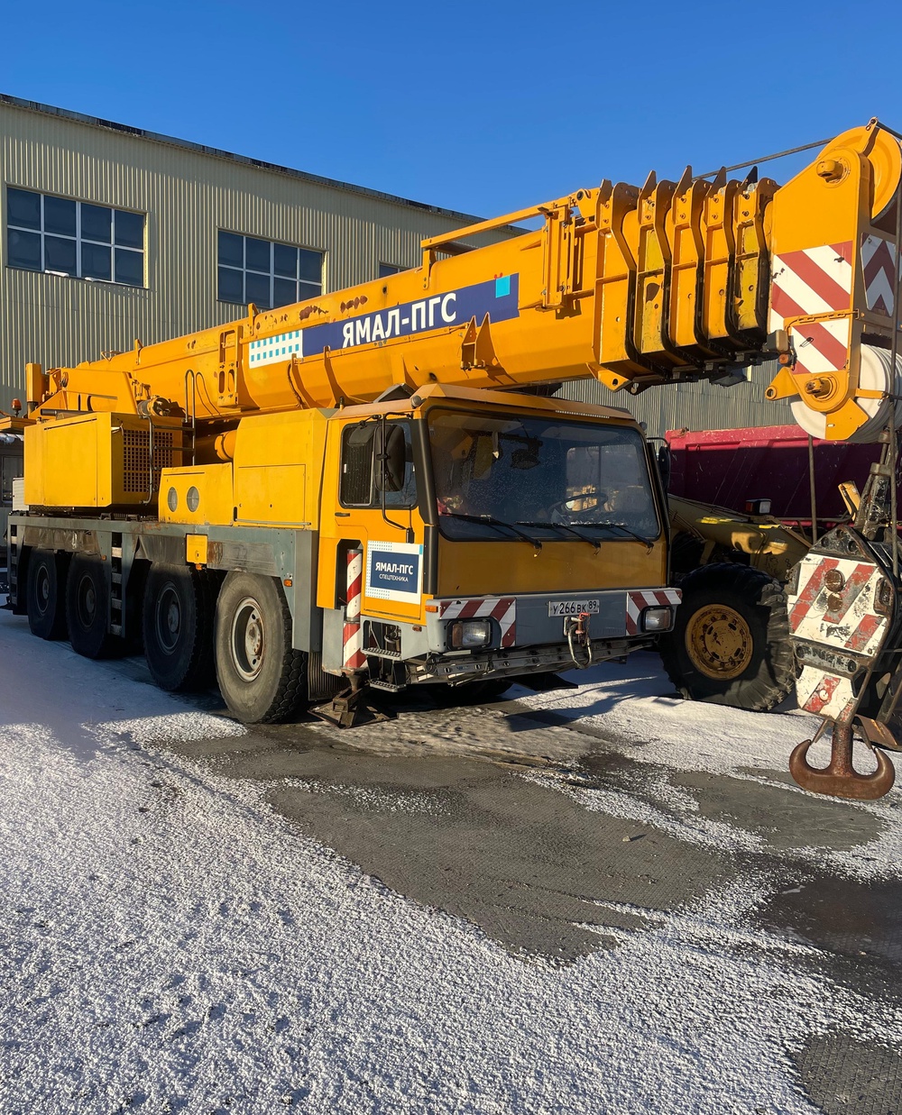 Автокран

Liebherr LTM 1090/2