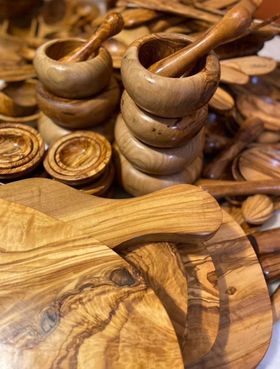 Продажа изделий из натурального оливкового дерева