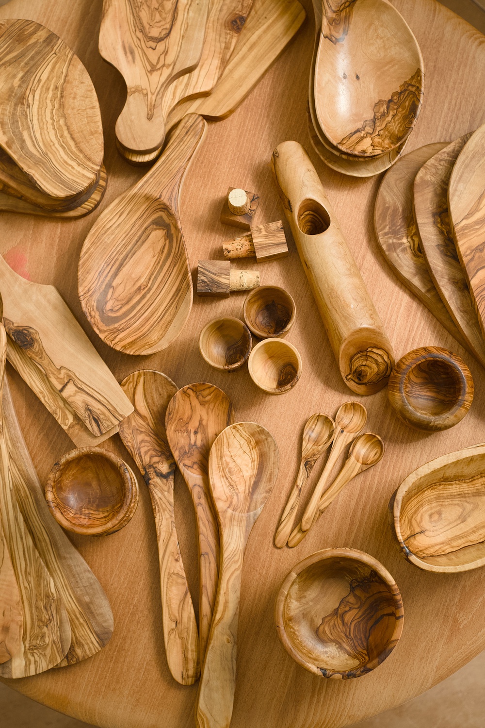 Продажа изделий из натурального оливкового дерева