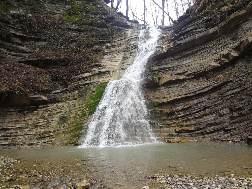 Водопады "Белые скалы" и "Фата невесты"