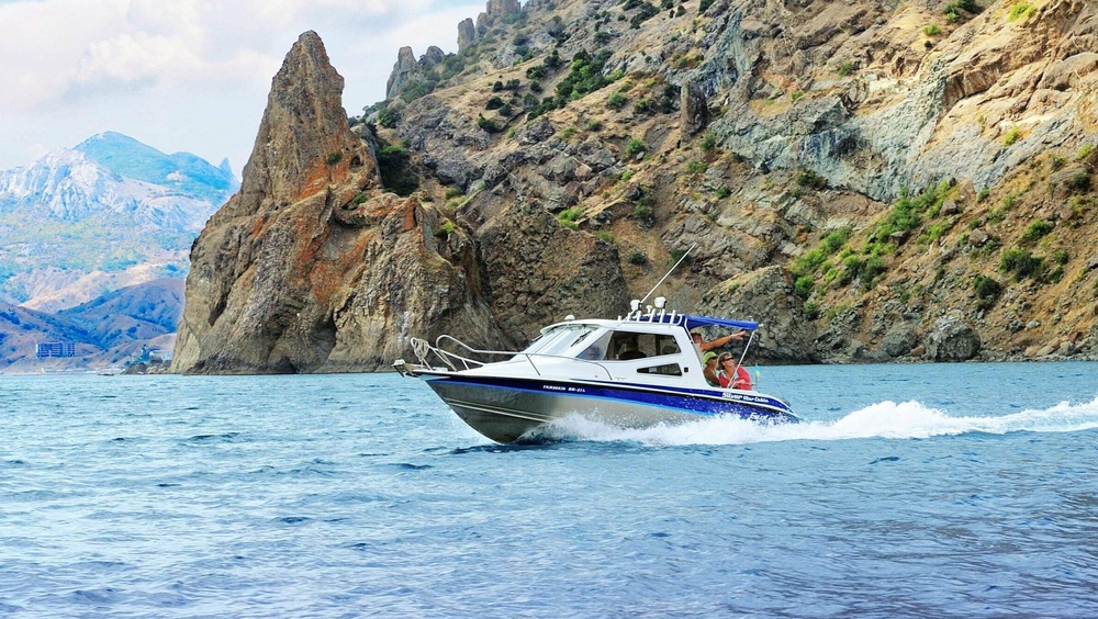 Дайвинг и морские прогулки