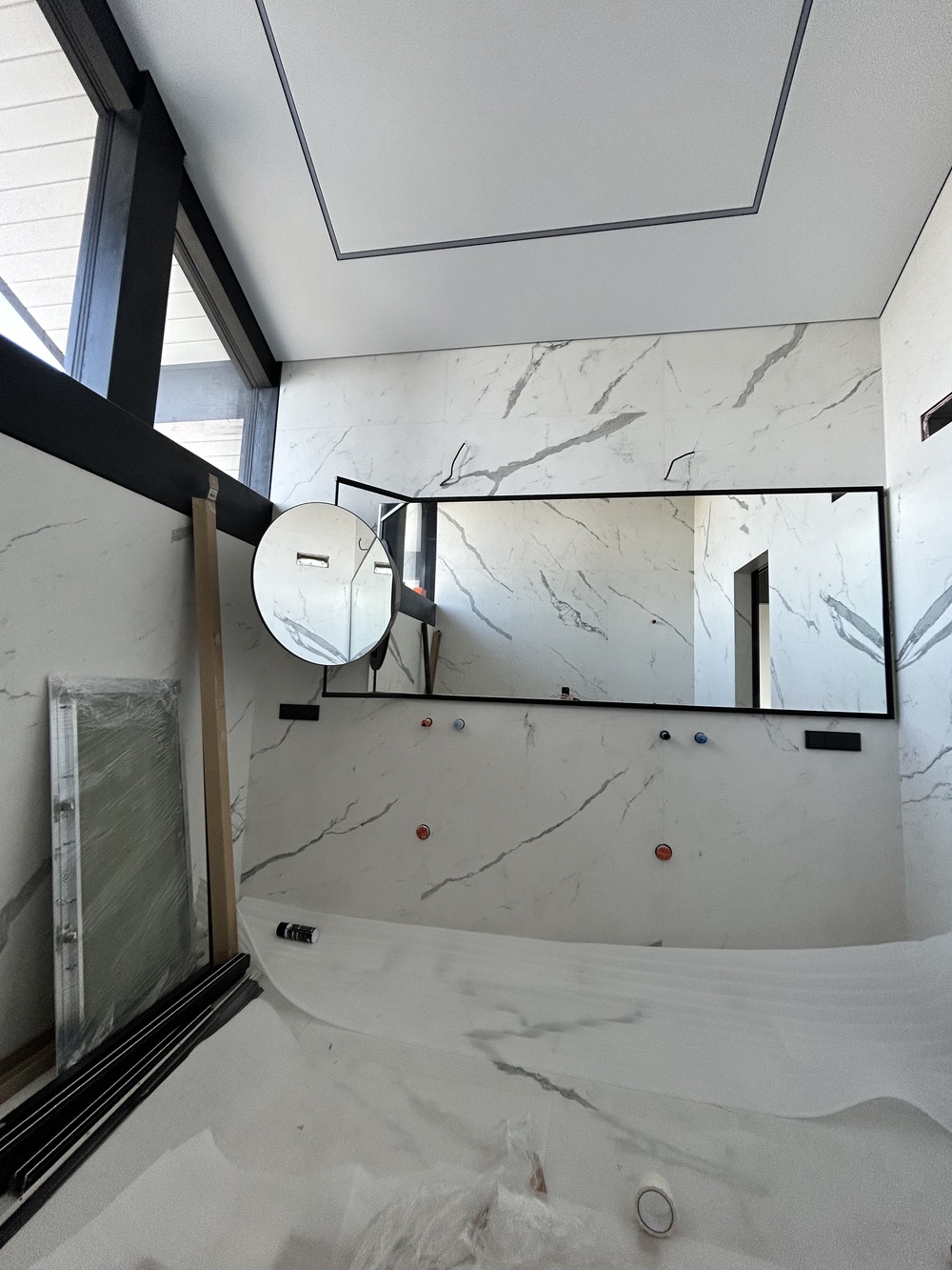 Изготовление зеркал любых размеров по индивидуальному проекту