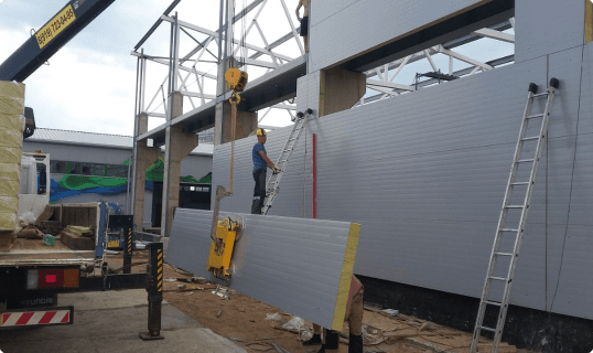 Монтаж сэндвич-панелей