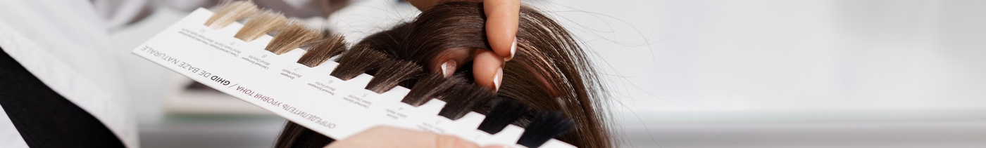 6b60973e-5171-4616-afeb-7bbba7329c9a-woman-getting-treatment-hairdresser-shop.jpg