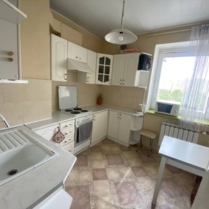 Квартира у метро Приморская на набережной реки Смоленки