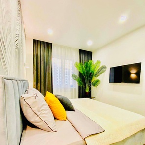 Сургут, Маяковского, д. 8