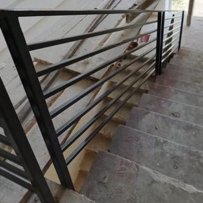 Перила в стиле "Хай-тек"