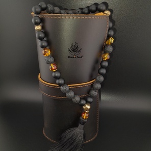 Чётки из натуральных камней: чёрный агат, лава вулканическая, янтарь