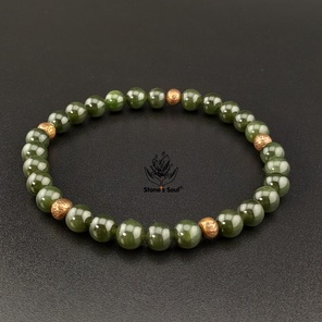 Браслет из натуральных камней: нефрит