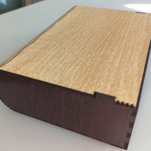 Кейс Сонома с элементами Венге