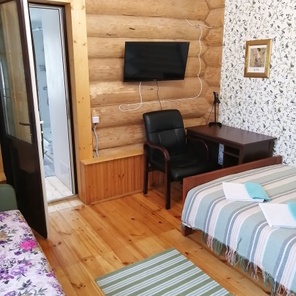 Стандарт - "Ежевичная" комната