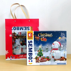 Снеговик - двор Деда Мороза