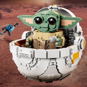 Малыш Грогу в парящей люльке