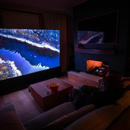 Проекционные экраны