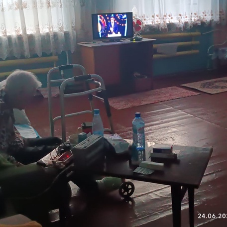 «Помогай ближнему по силе твоей и берегись, чтобы тебе не впасть в то же» 