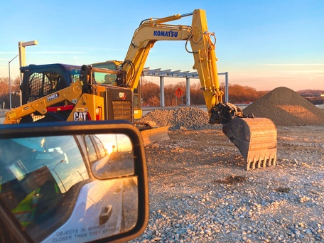 Поставки оборудования