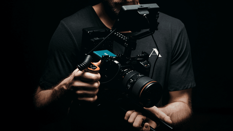 Творческое убежище, где человеческие истории становятся силой брендов.