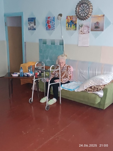 «Помогай ближнему по силе твоей и берегись, чтобы тебе не впасть в то же»