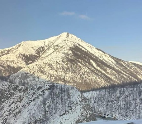 Колымская трасса и стойбище северных оленей
3 день: 26 марта 2026 г.