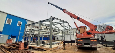 Возведение зданий и сооружений