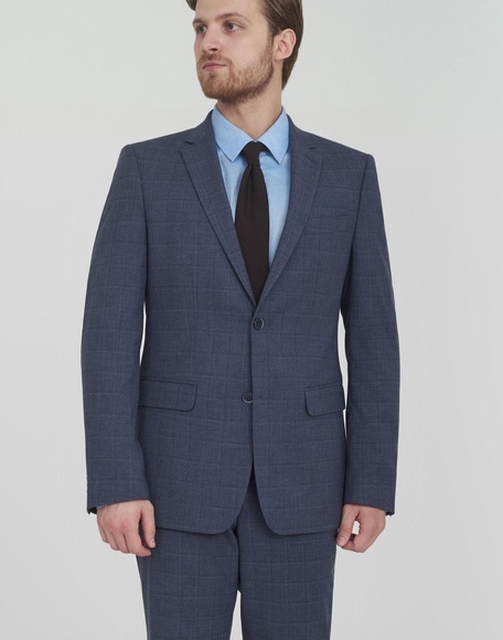 Костюм — это не просто одежда, это ваша уверенность в каждом шаге.